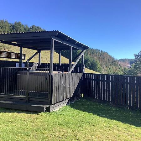 The Farmhouse - Taupo Villa Kinloch Buitenkant foto