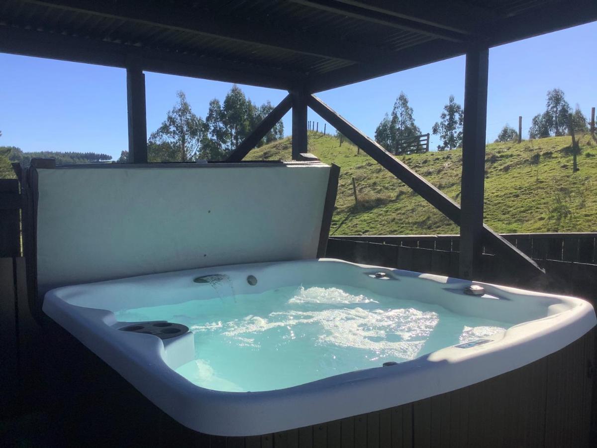 The Farmhouse - Taupo Villa Kinloch Buitenkant foto