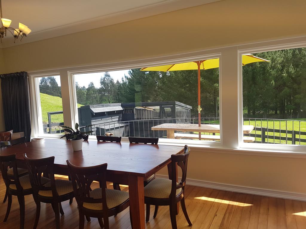 The Farmhouse - Taupo Villa Kinloch Buitenkant foto